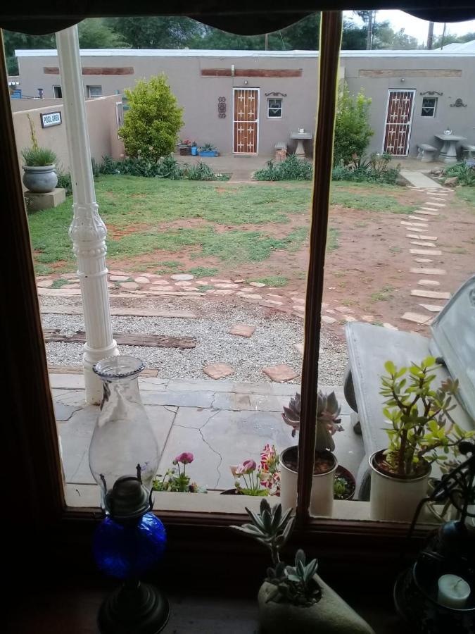Carmel Villa B&B Or Self-Catering Calvinia Экстерьер фото
