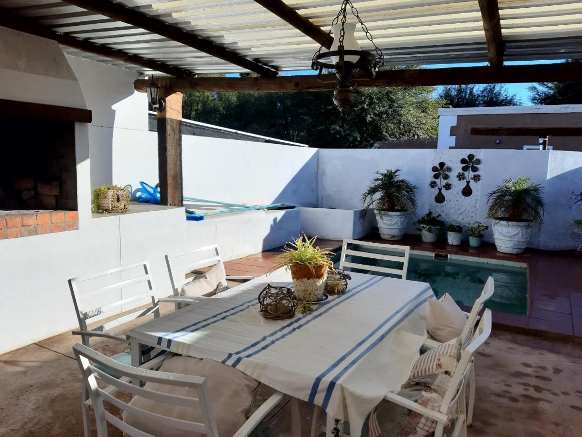 Carmel Villa B&B Or Self-Catering Calvinia Экстерьер фото